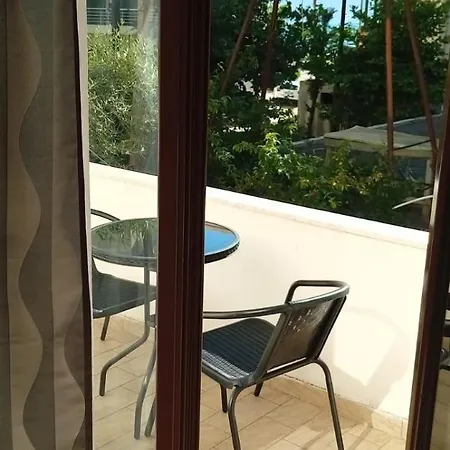 公寓 Vlora Villa *