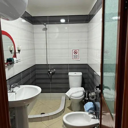 Vlora Villa * Влёра