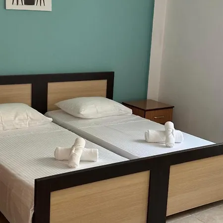 Апартаменты Vlora Villa Влёра